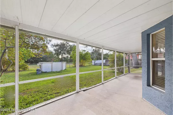 2425 Delys ST, Cocoa, FL 32926