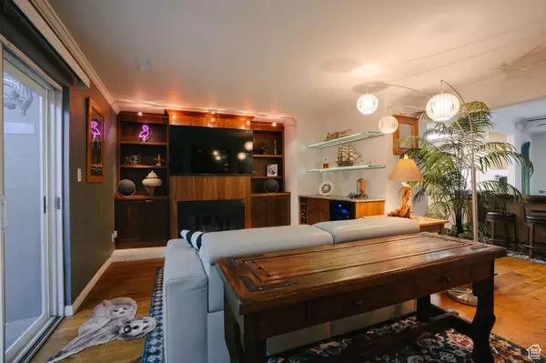 5461 S WILLOW LN, Murray, UT 84107