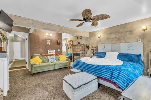 2047 N 1650 E, Layton, UT 84040