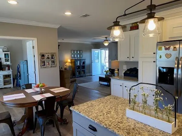 4101 Cr 3703, Athens, TX 75752
