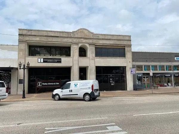 117 E Tyler St, Athens, TX 75751