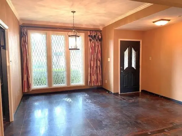 1117 Hillside Dr, Athens, TX 75751