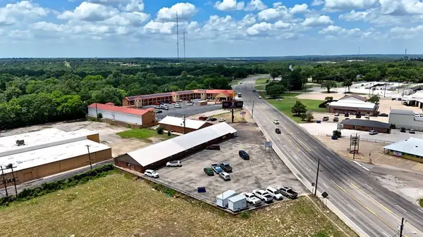 201 Hwy 175 W, Athens, TX 75751