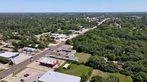 617 W Corsicana St, Athens, TX 75751