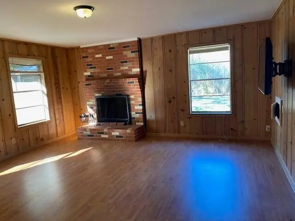 4585 Cr 4509, Athens, TX 75751