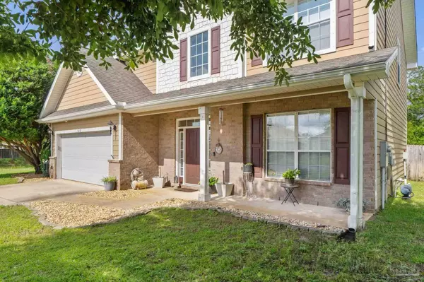 3618 Topaz Cir, Navarre, FL 32566