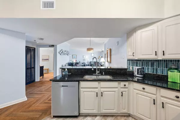 6500 Bridge Water Way  #UNIT 505, Panama City Beach, FL 32407