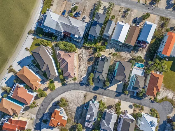 1428 Sonata Court, Navarre, FL 32566