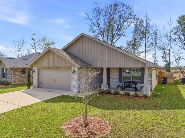 142 Ridgeway CIR, Crestview, FL 32536