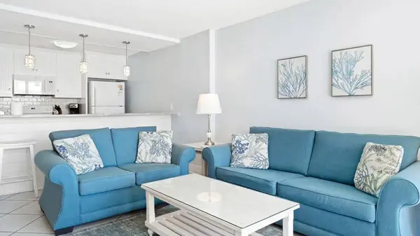 7205 Thomas DR ## E1904, Panama City Beach, FL 32408