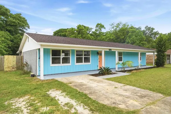 2623 Green Bay Ave, Pensacola, FL 32526