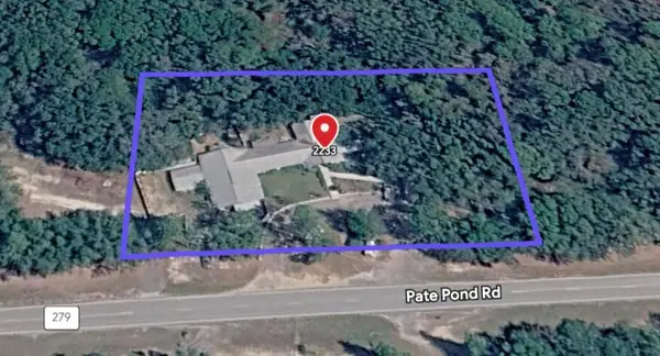 2233 Pate Pond RD, Caryville, FL 32427
