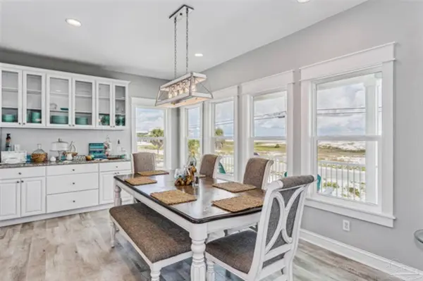 7777 White Sands Blvd, Navarre Beach, FL 32566