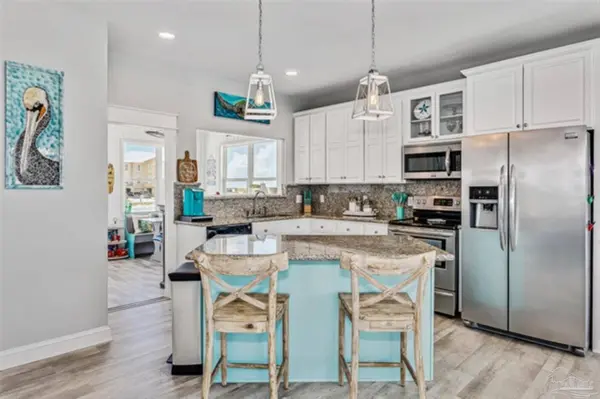 7777 White Sands Blvd, Navarre Beach, FL 32566