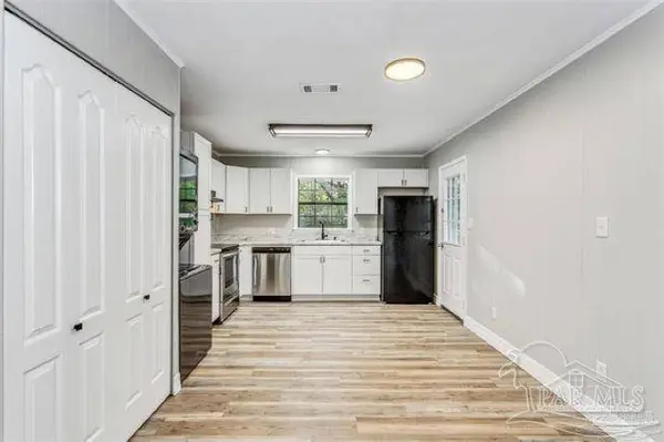 7219 Putters Ln, Milton, FL 32570