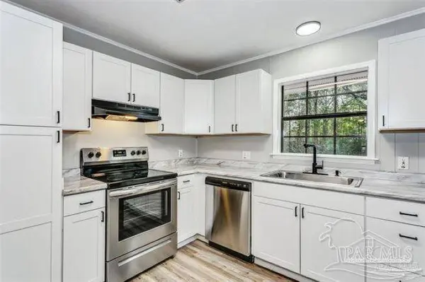 7219 Putters Ln, Milton, FL 32570
