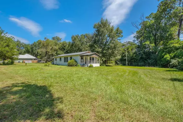 2540 W Tharpe Street, Tallahassee, FL 32303