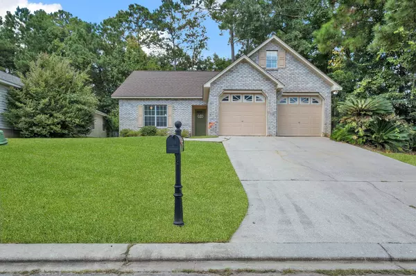 8255 Charrington Forest Blvd, Tallahassee, FL 32312