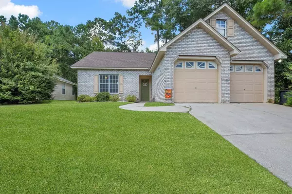 8255 Charrington Forest Blvd, Tallahassee, FL 32312