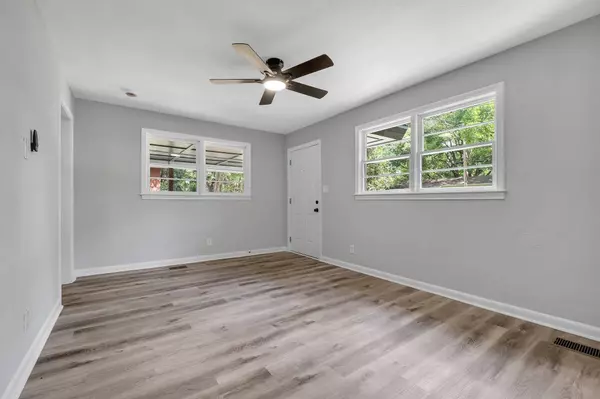 1605 Mayhew Street, Tallahassee, FL 32304