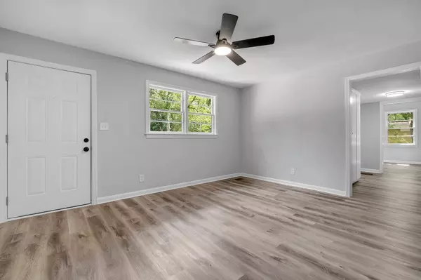 1605 Mayhew Street, Tallahassee, FL 32304