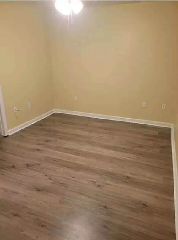 1558 Devoe Street, Tallahassee, FL 32304