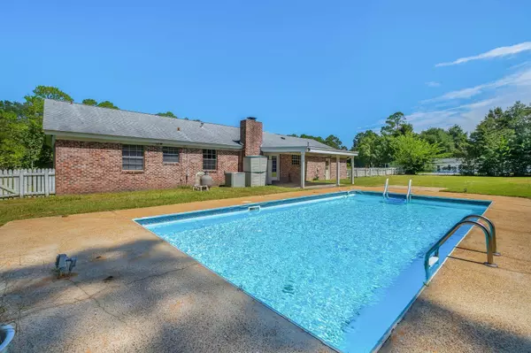 2613 Killarney Way, Tallahassee, FL 32309