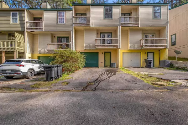 1208 CROSS CREEK Way, Tallahassee, FL 32301