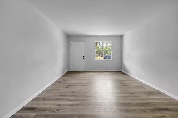 2314 Oxford Road, Tallahassee, FL 32304