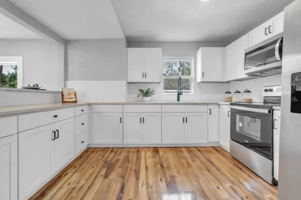 132 Oak Street, Tallahassee, FL 32301