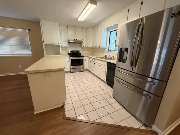 1910 Hidden Valley, Tallahassee, FL 32308