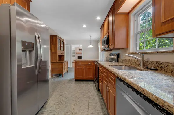 3916 Leane Drive, Tallahassee, FL 32309