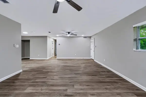 2128 Oxford Road, Tallahassee, FL 32304