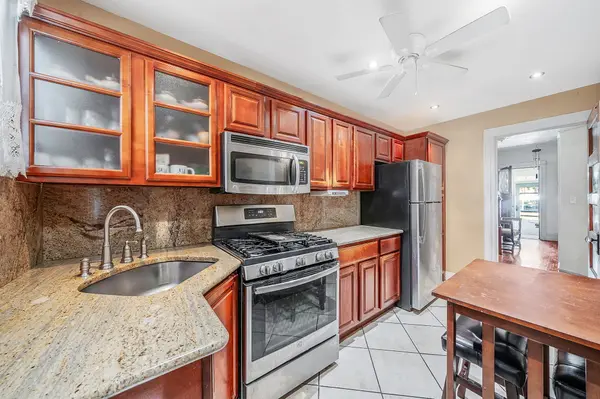 1678 Brooklyn Ave, Brooklyn, NY 11210-3427