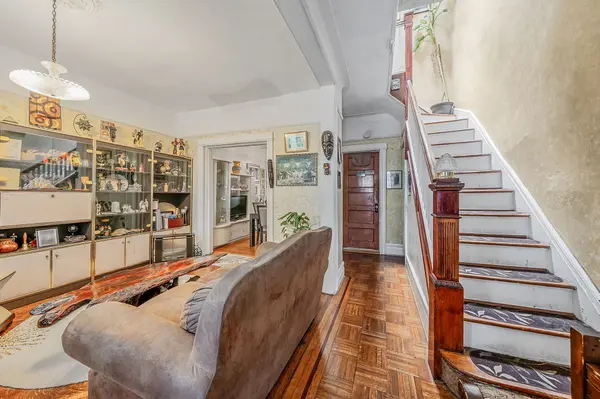 1678 Brooklyn Ave, Brooklyn, NY 11210-3427
