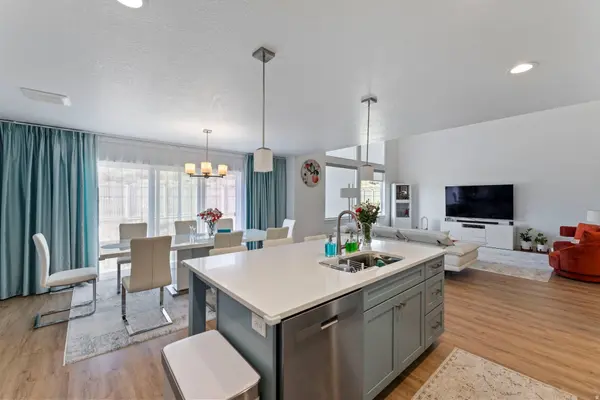 627 N BENNEDICT DR #207, Saratoga Springs, UT 84045