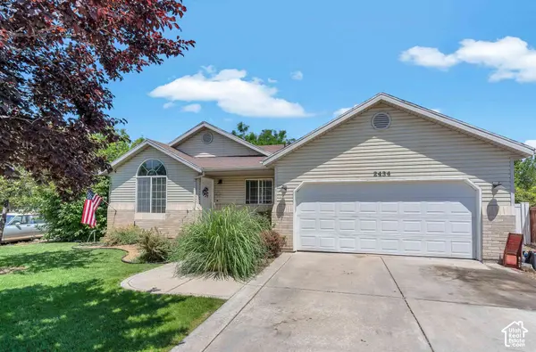 2434 W 2250 N, Clearfield, UT 84015