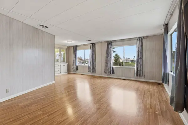 500 W 10th St, Spc#177 177, Gilroy, CA 95020