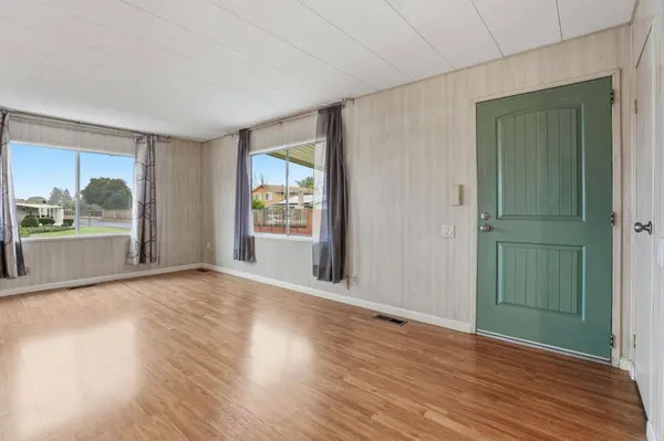 500 W 10th St, Spc#177 177, Gilroy, CA 95020