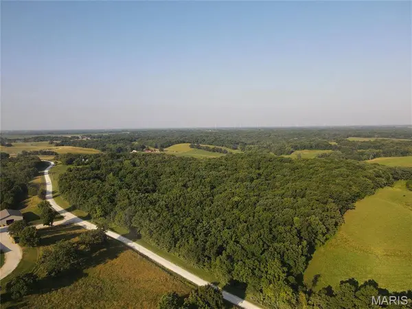 355 County Road, Other, MO 63531