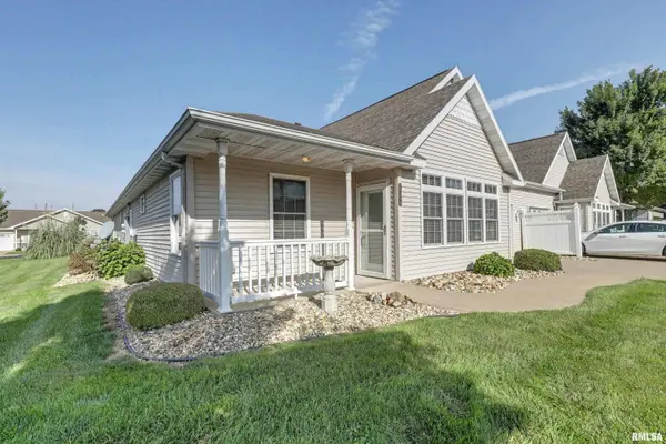 1306 Winsor DR, Quincy, IL 62305