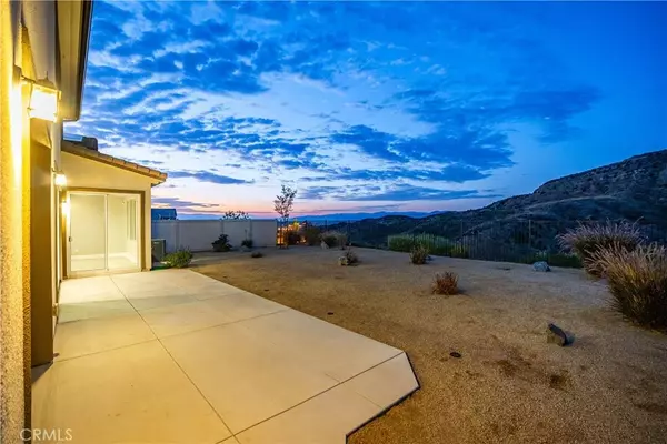 25051 Hidden Willow CIR, Canyon Country, CA 91387