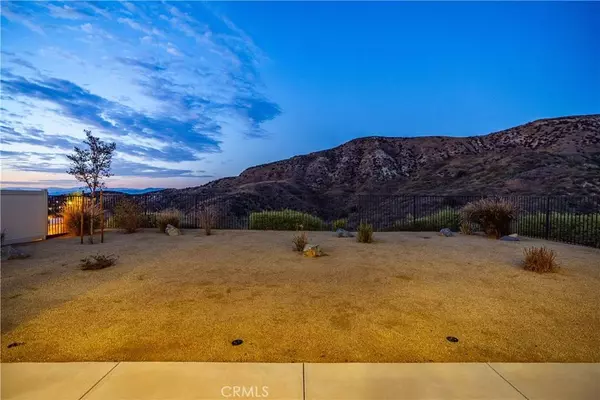 25051 Hidden Willow CIR, Canyon Country, CA 91387