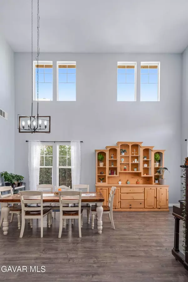 40271 Crestridge WAY, Palmdale, CA 93551