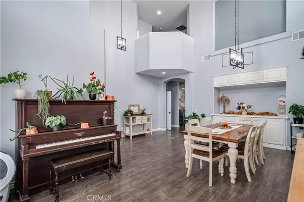 40271 Crestridge, Palmdale, CA 93551