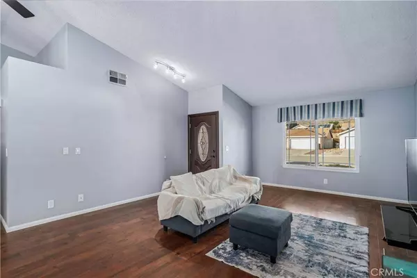 1164 Barrington, Rosamond, CA 93560