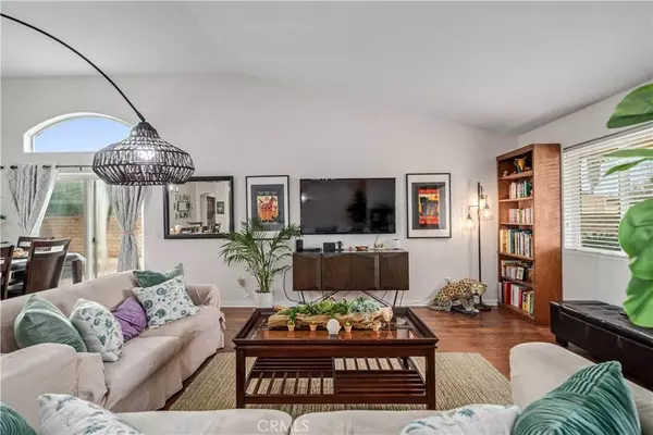 6512 Parker, Palmdale, CA 93551