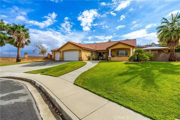 6512 Parker, Palmdale, CA 93551