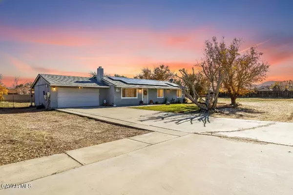 17360 Valeport AVE, Lancaster, CA 93535