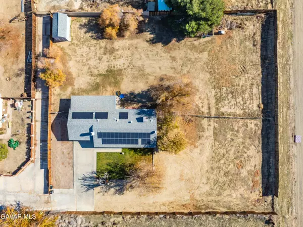 17360 Valeport AVE, Lancaster, CA 93535